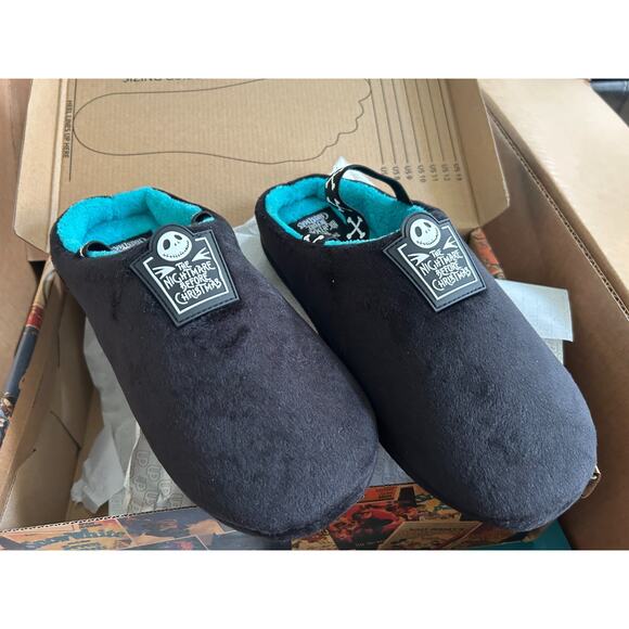 NWB Disney Kids Black Blue Ground Up Nightmare Before Christmas Clog Slippers 7 - Picture 2 of 6